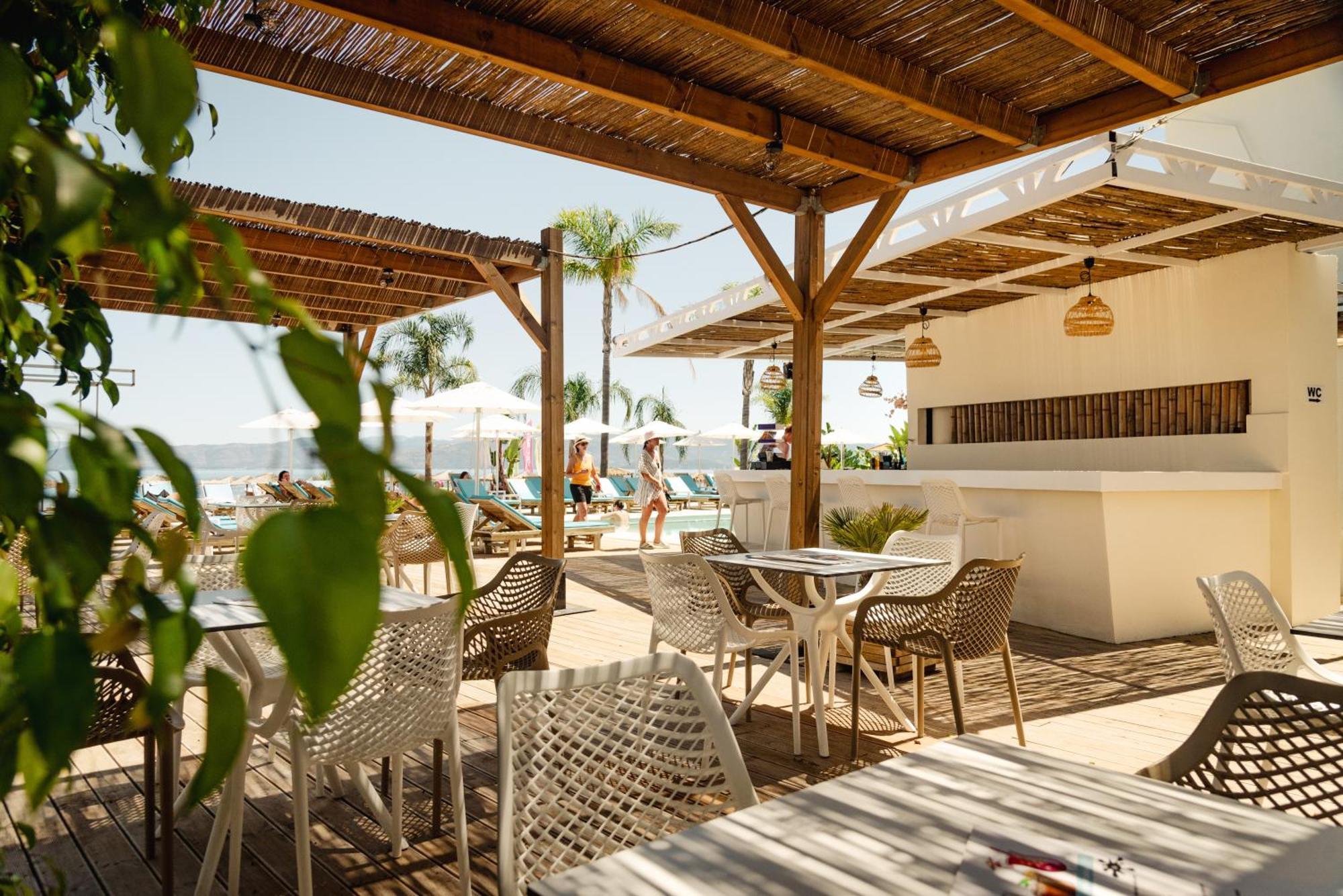 Trabukos Beach Complex (Adults Only) Kávos Exterior photo